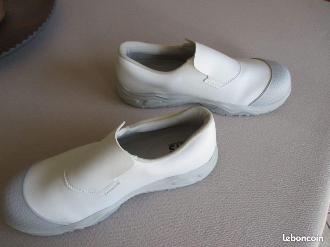 Chaussure de sécurité cuisine Taille 44 26 Euros (image 3)