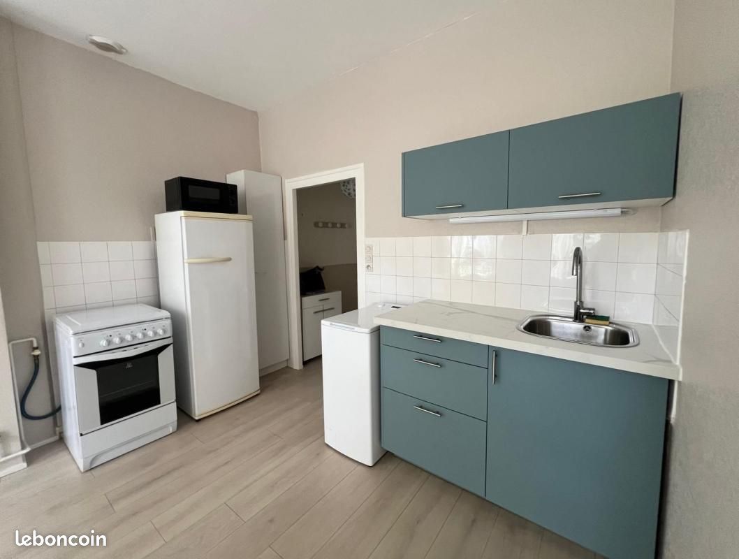 Appartement 2 pièces 33 m² · à Saint-Étienne · 33 m² · 430 €
