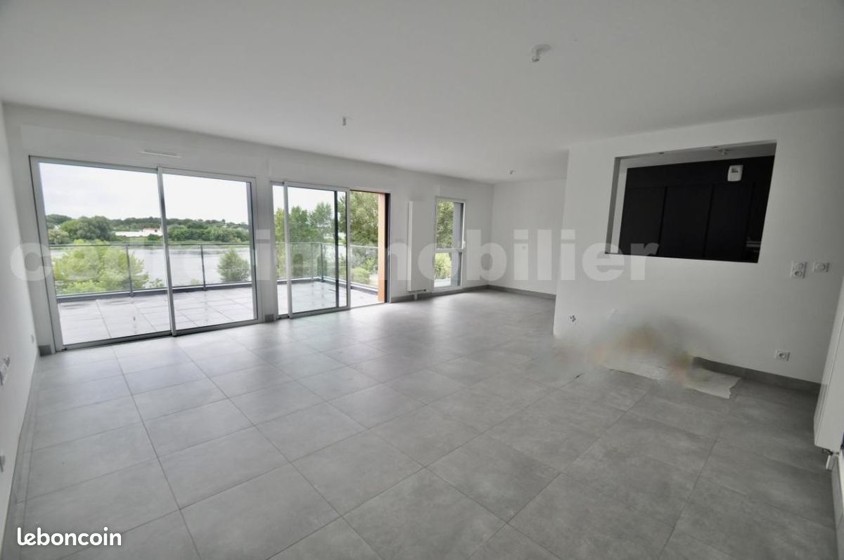 Appartement a louer saint-jean-de-la-ruelle - 4 pièce(s) - 122 m2 - Surfyn