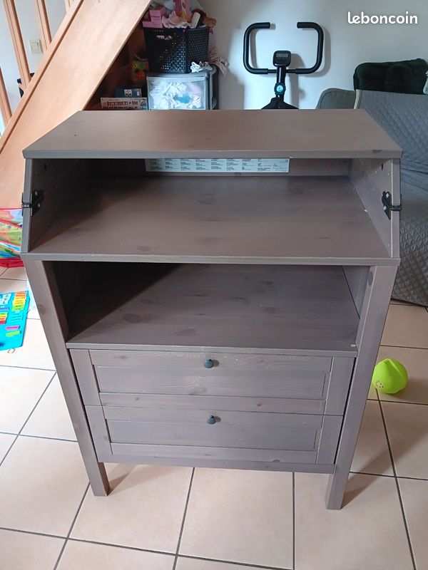 Table a langer dépliante (image 1)