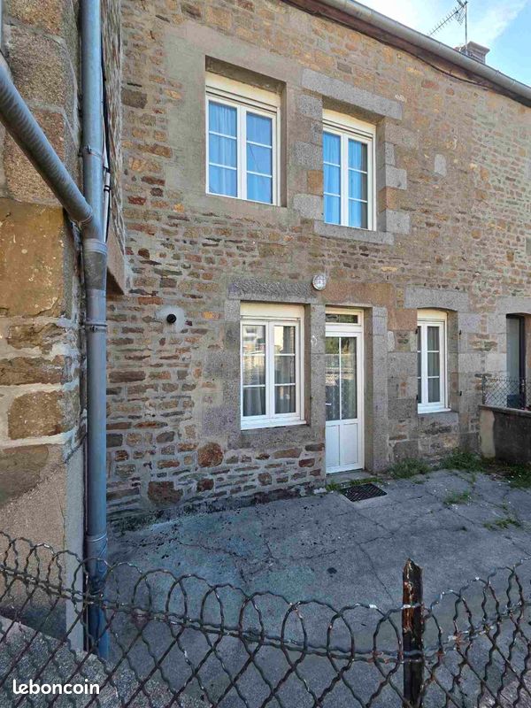 Maison 5 pièces 90 m² · à Villedieu-les-Poêles-Rouffigny · 90 m² · 60 000 €