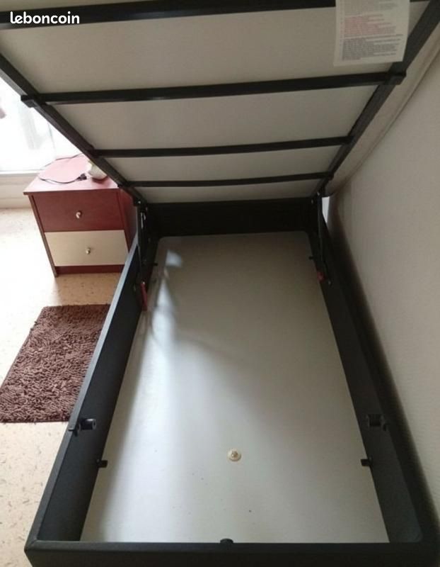 Appartement 1 pièce 25 m² · à Paris · 25 m² · 613 €