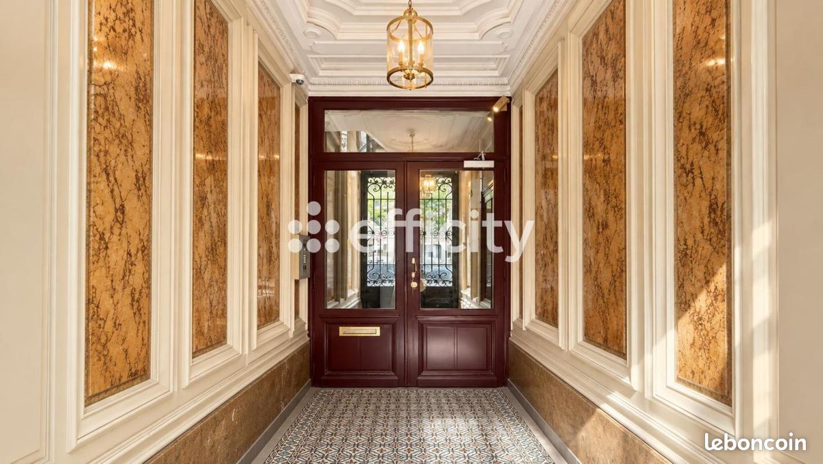 Appartement 1 pièce 30 m² · à Paris · 30 m² · 299 000 €