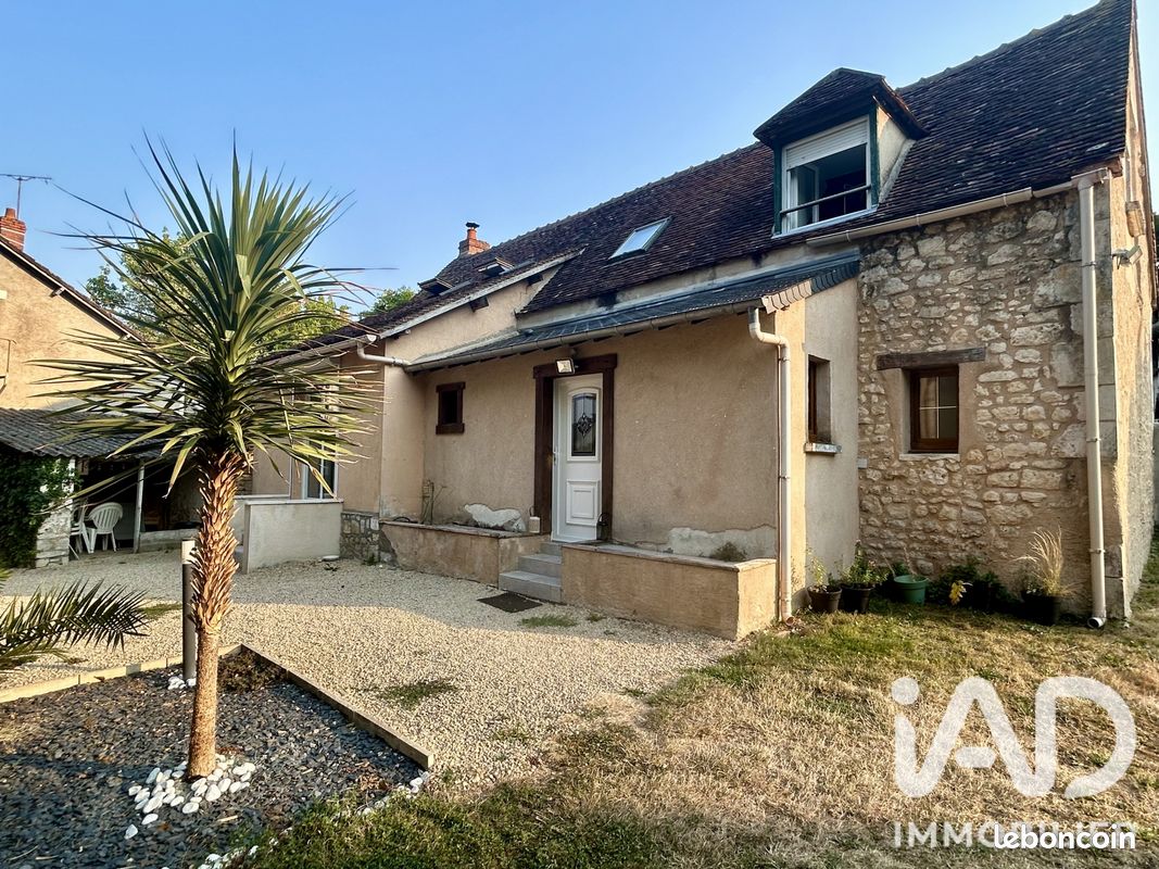 Maison 4 pièces 97 m² · à Saint-Aigny · 97 m² · 168 000 €