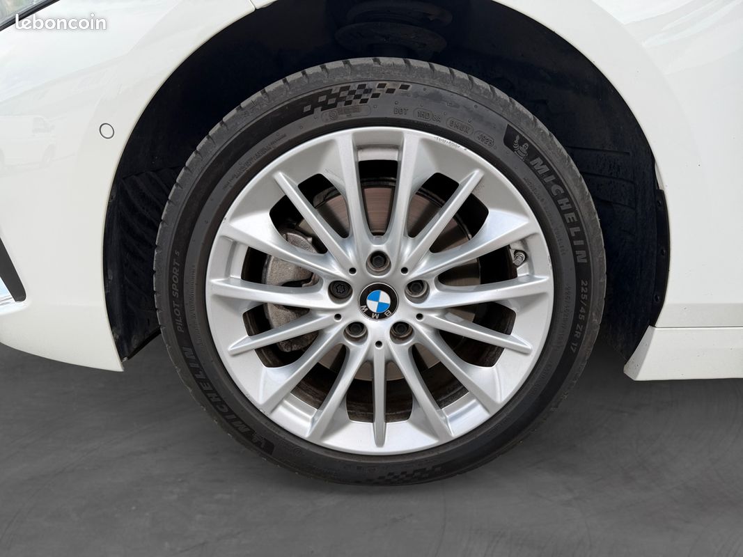 BMW SERIE 118I 136 BUSINESS DESIGN DKG 136Ch Garantie 12 mois (image 15)