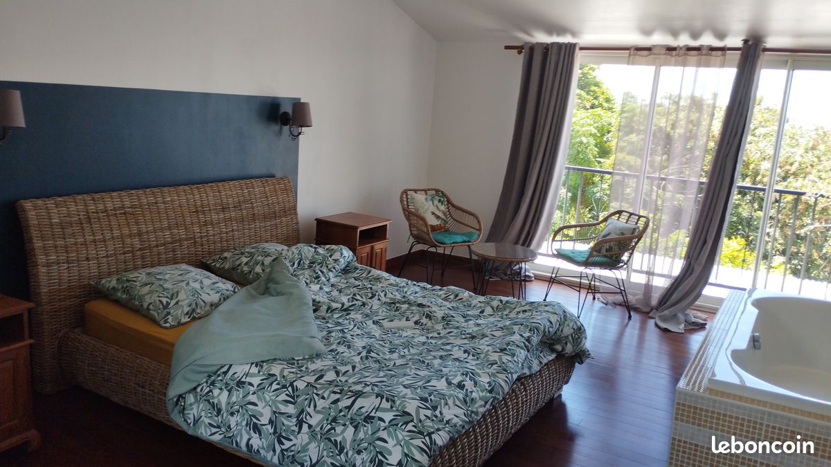 Appartement 2 pièces 60 m² · à Sainte-Suzanne · 60 m² · 800 €/mois