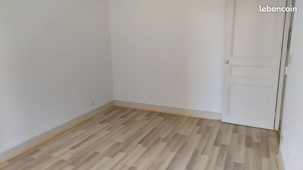 Appartement 1 pièce 24 m² · à Saint-Étienne · 24 m² · 480 €/mois