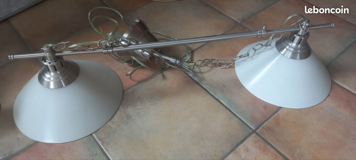 Lustre (image 1)