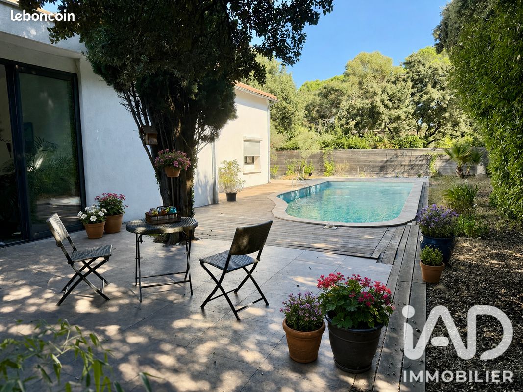 Maison 5 pièces 140 m² · à Villeneuve-lès-Avignon · 140 m² · 732 000 €
