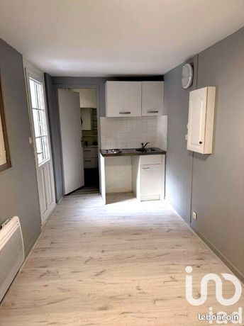 Studio 1 pièce 13 m²