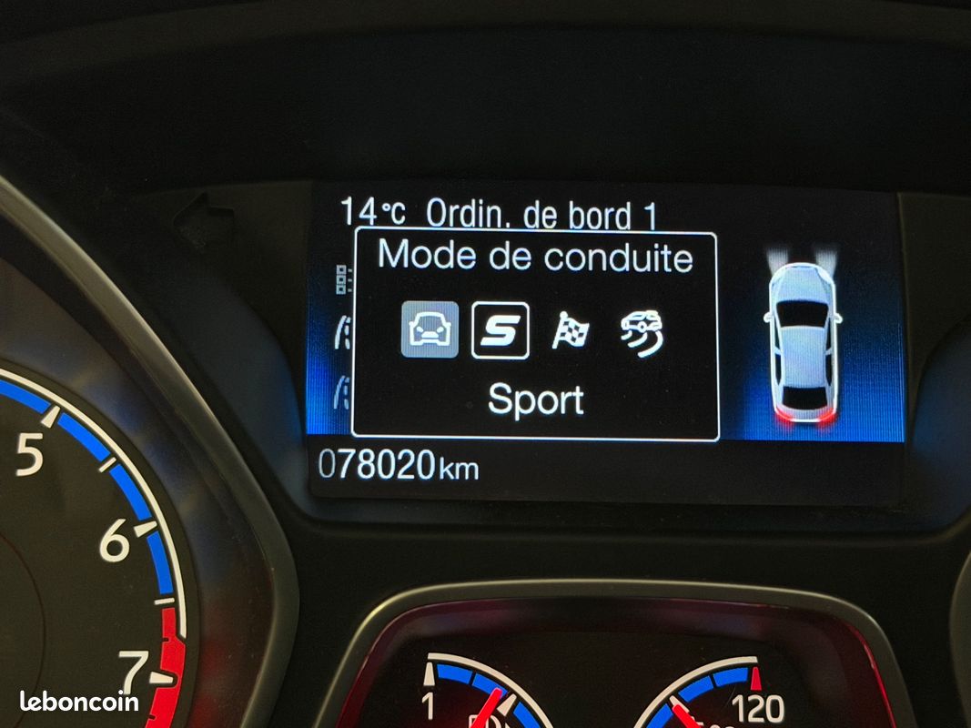 FORD FOCUS 2.3 ECOBOOST 350 RS 4X4 START-STOp (image 42)