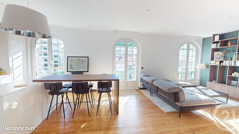 Appartement 3 pièces 84 m²