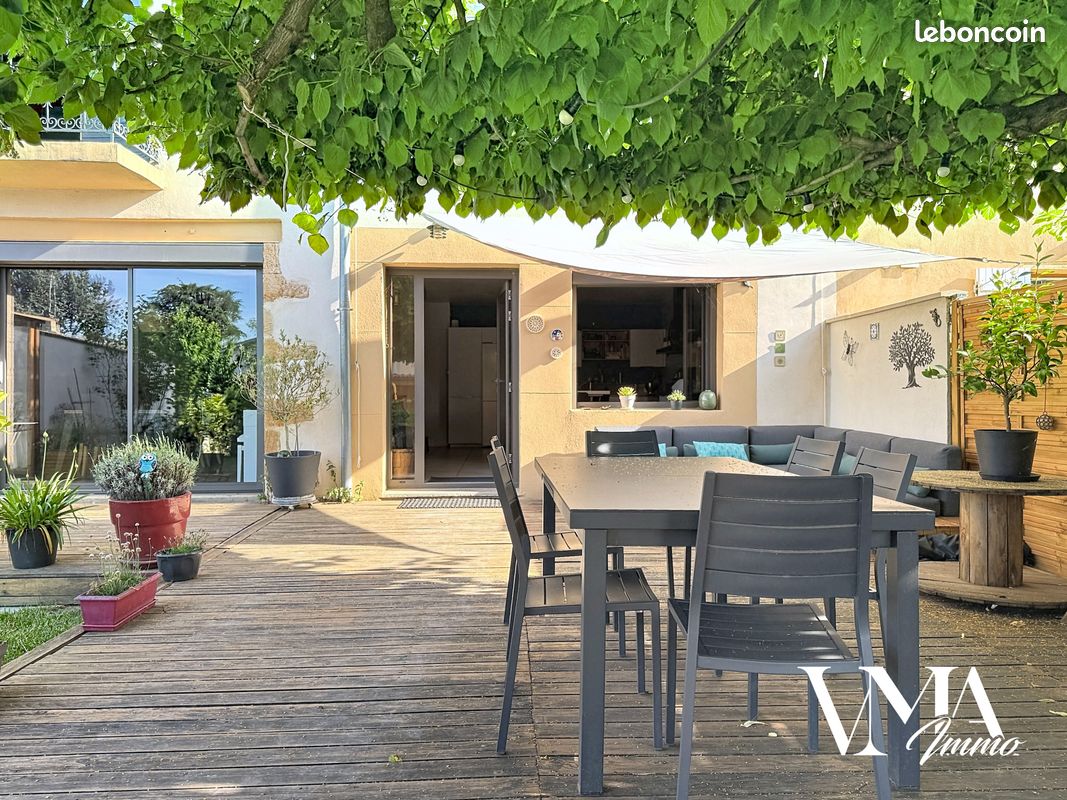 Maison 9 pièces 245 m² · à Lozanne · 245 m² · 599 000 €