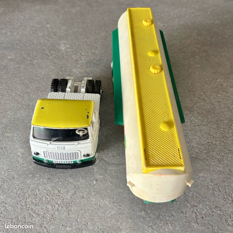 Dinky Supertoys N°3 – Unic Estérel Semi-remorque BP Air – 1/43 – 1963 Orly