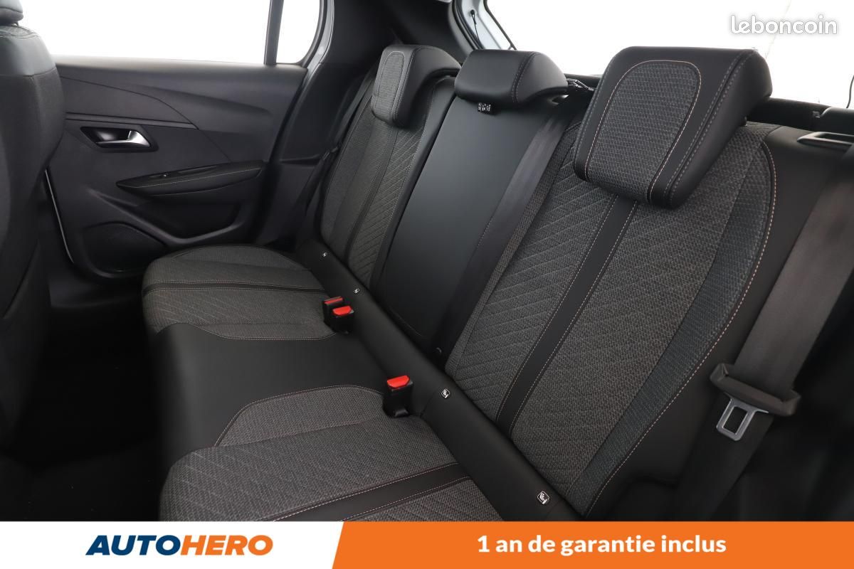 Peugeot 208 1.2 Hybrid Style e-DCS6 100 ch (image 8)
