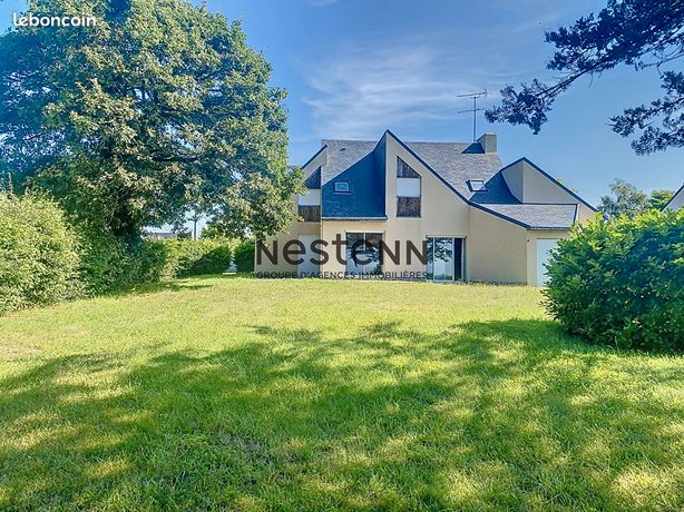 Maison 8 pièces 205 m²