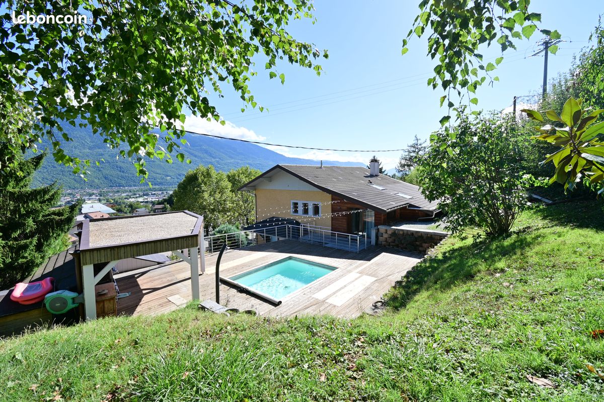 Maison 7 pièces 191 m² · à Mercury · 191 m² · 499 200 €