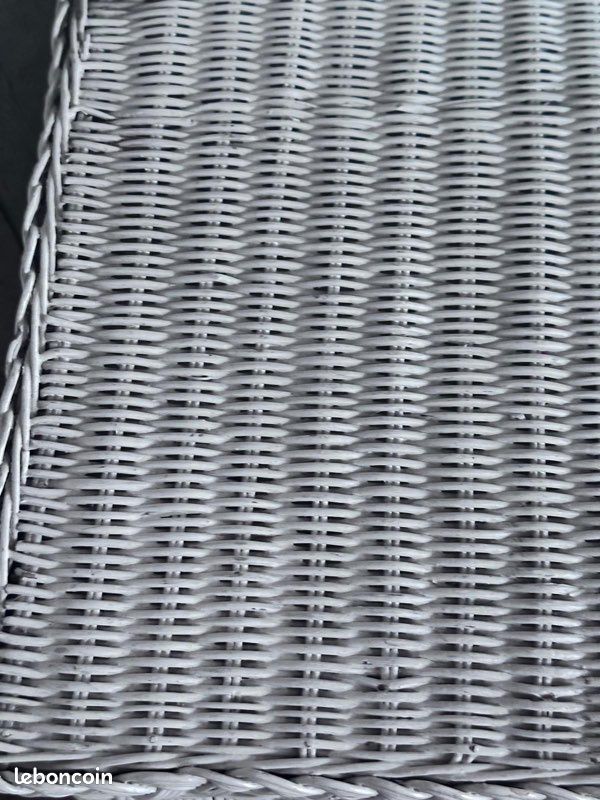 Jolie Coiffeuse en rotin blanc tressé avec son Tabouret (image 4)