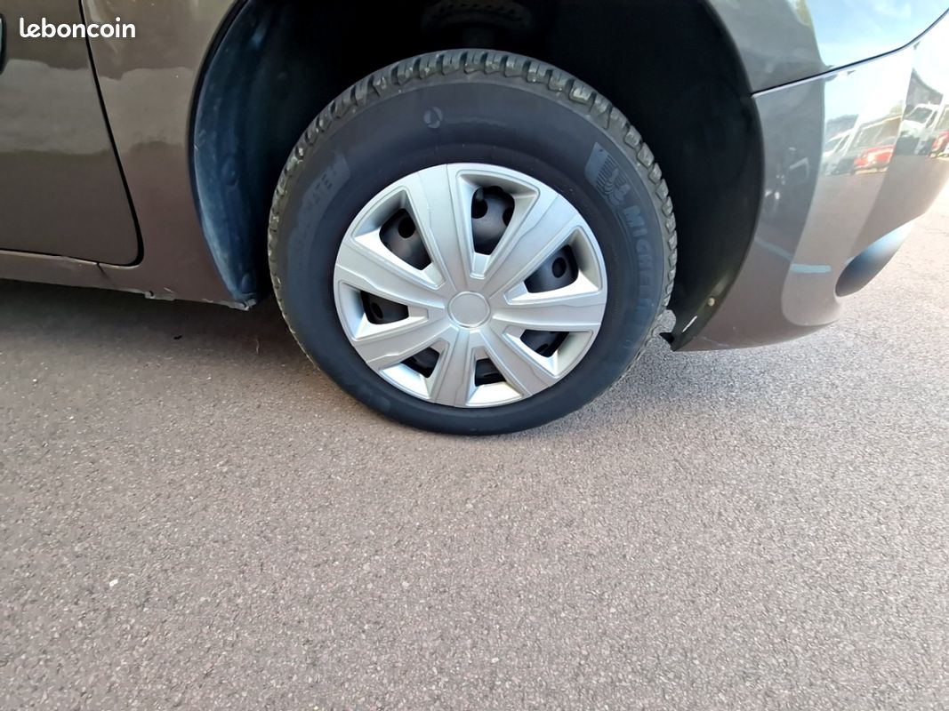 Renault Kangoo (2) Pépite 1.5 dCi 90 (image 12)