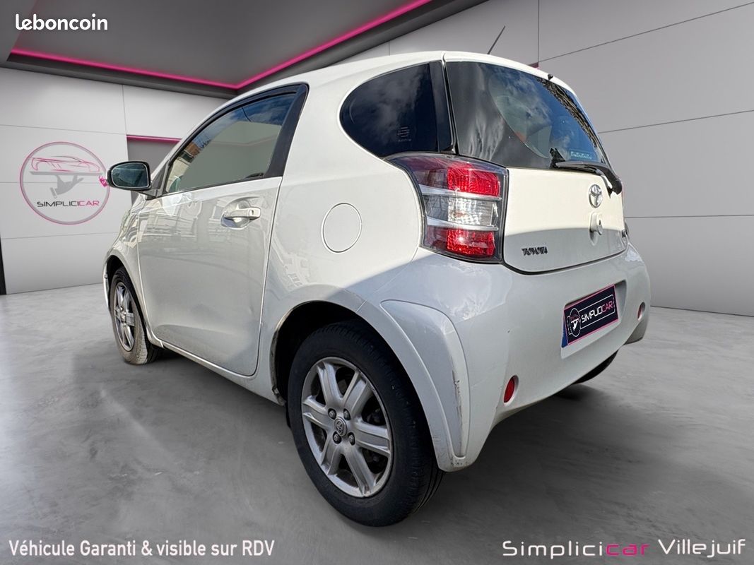 TOYOTA iQ iQ² 68 VVT-i MultiDrive, Boite Auto, Garantie 12 mois (image 9)
