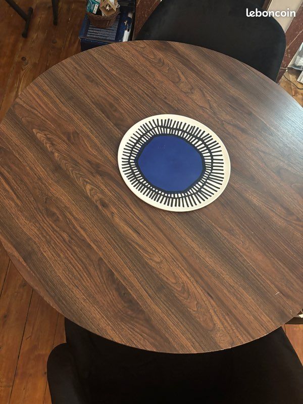 Table ronde bois (image 2)