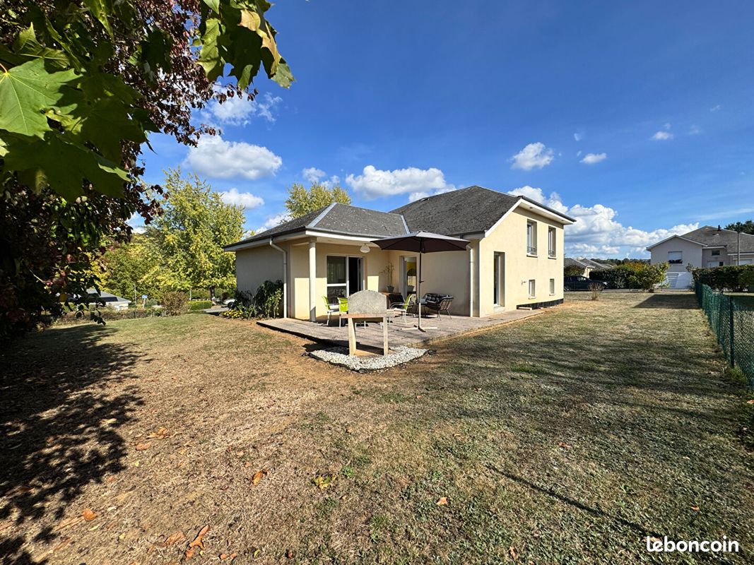 Maison 5 pièces 109 m² · à Charleville-Mézières · 109 m² · 245 000 €