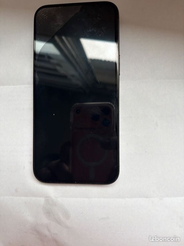 Vente iPhone 15 pro max (image 1)