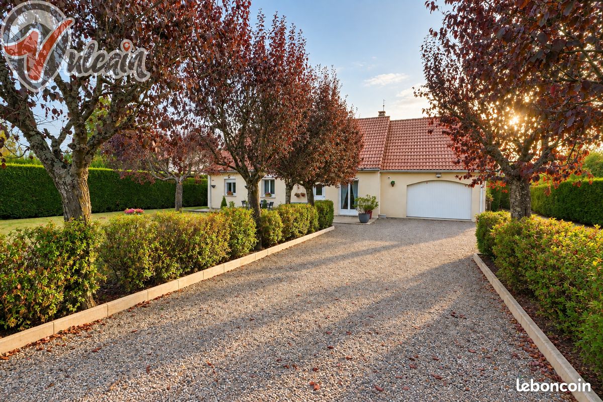 Maison 6 pièces 119 m² · à Beauregard-l'Évêque · 119 m² · 299 000 €