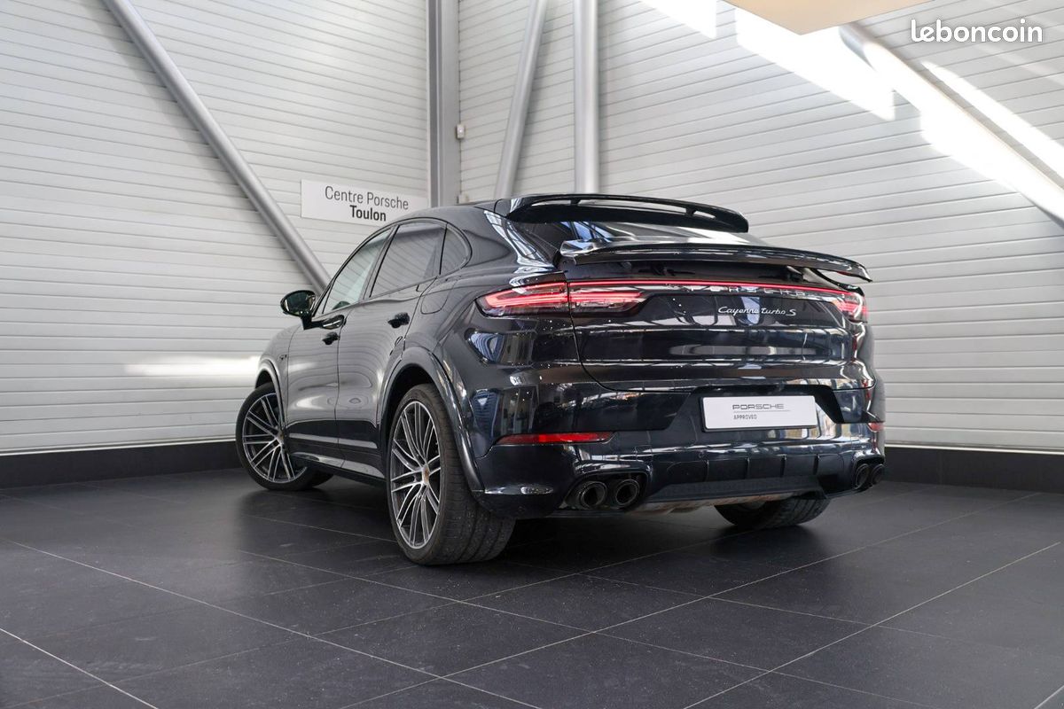PORSCHE Cayenne Coupe E-Hybrid 4.0 V8 680 ch Tiptronic BVA Turbo S (image 3)