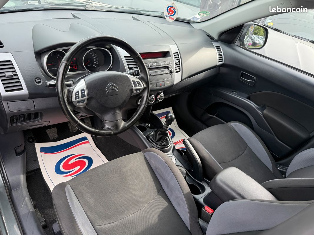 Citroen C-Crosser / 2.2 HDi 156Ch / 4X4 / 5 Places / Clim / Très Propre / 148 407Kms /Carnet D'entretien Complet CITROEN (image 3)