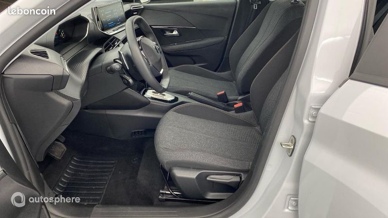 Peugeot 208 1.2 Hybrid 110ch Style e-DCS6 (image 12)