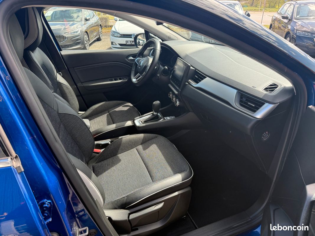 CAPTUR 1.6 E-TECH HYBRIDE 145 CV Evolution / Attelage / T.B.E (image 6)