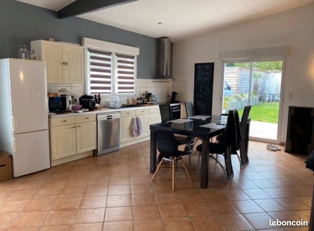 Maison 4 pièces 90 m² · à Nieul-sur-Mer · 90 m² · 1 500 €
