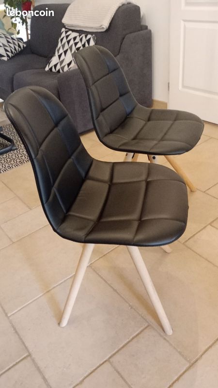 2 chaises scandinaves (image 1)