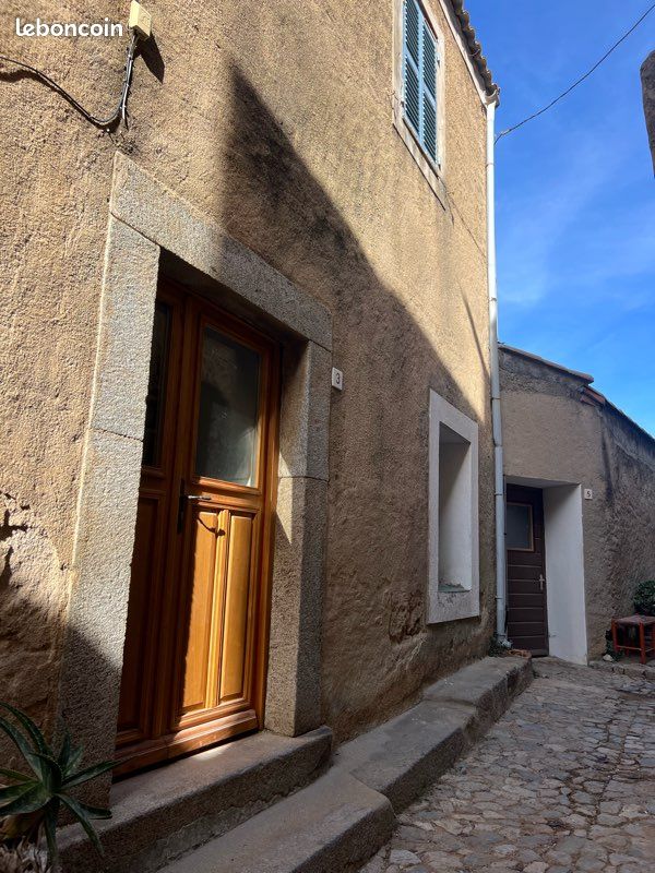 Maison 6 pièces 95 m² · à Pigna · 95 m² · 1 150 €/mois