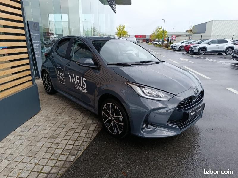 Toyota Yaris 116h Design 5p MY26 (image 7)
