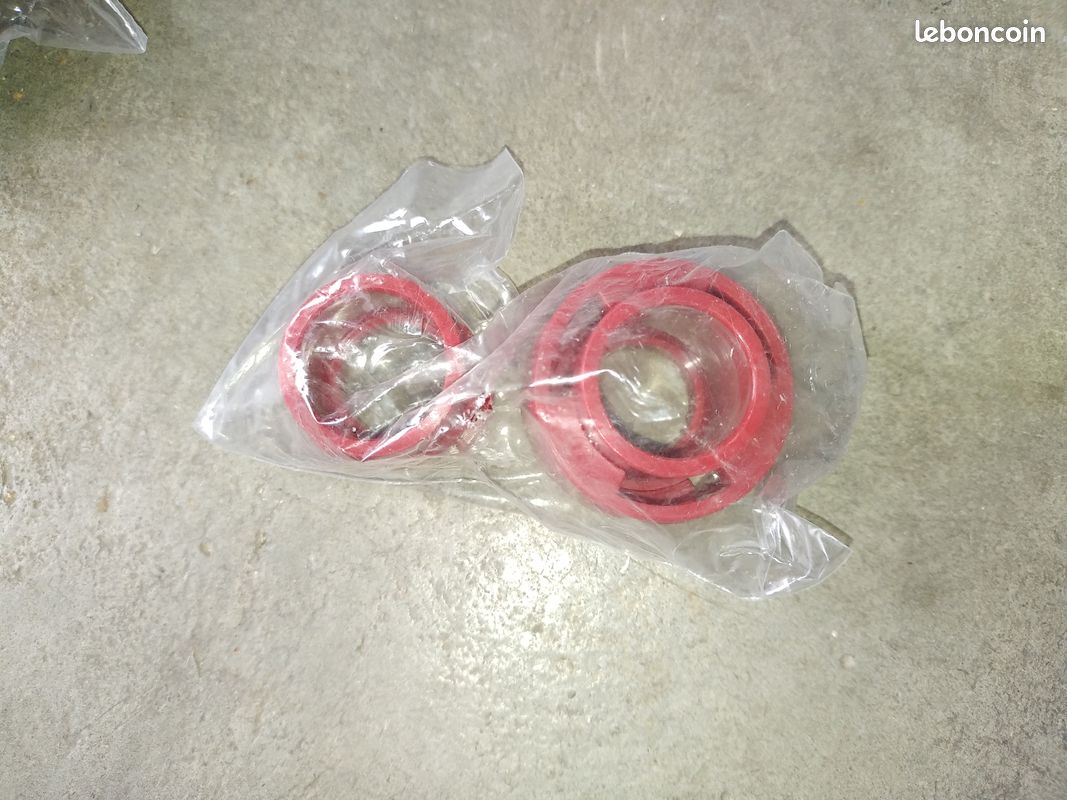 Lot de raccords union rouge pour tube diamètre 25mm (image 3)