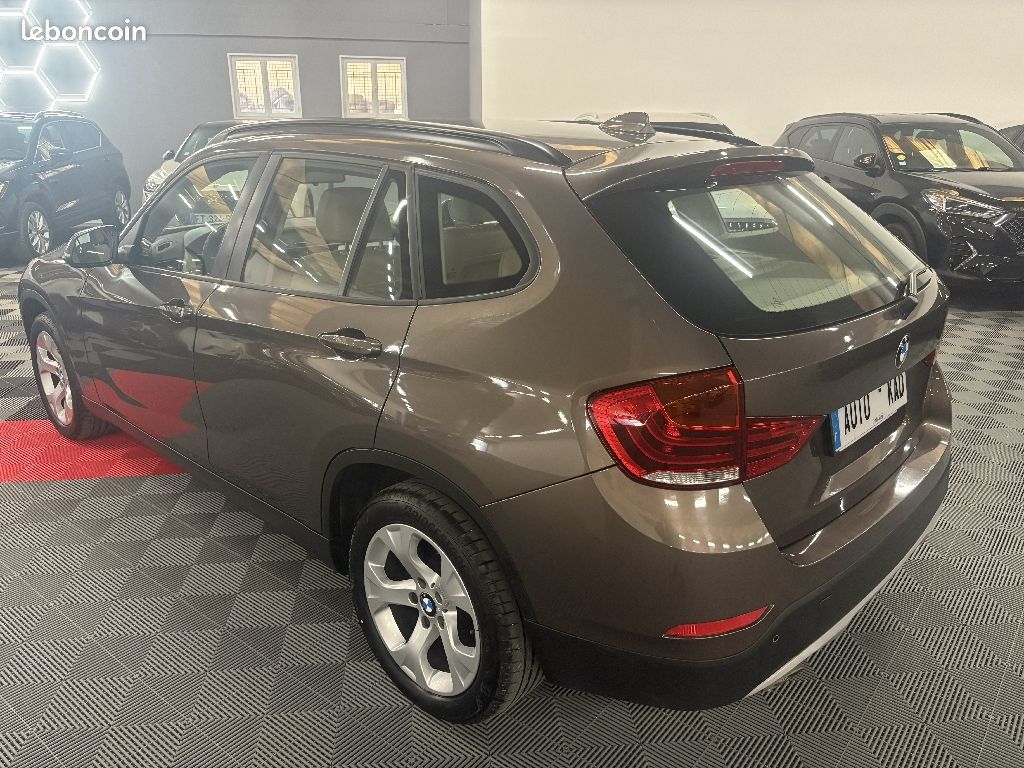 BMW X1 E84 LCI xDrive 18d 143 ch Première A (image 4)