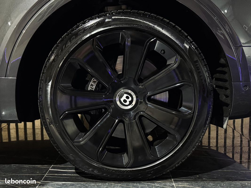 Bentley bentayga 6.0 w12 608 ligne akrapovic etat neuf suivi complet bentley immat france (image 16)