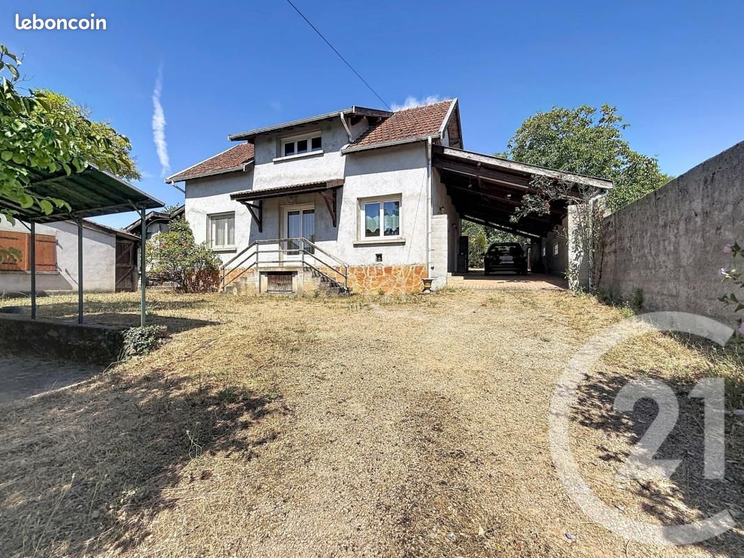 Maison 6 pièces 156 m² · à Crémieu · 156 m² · 232 000 €