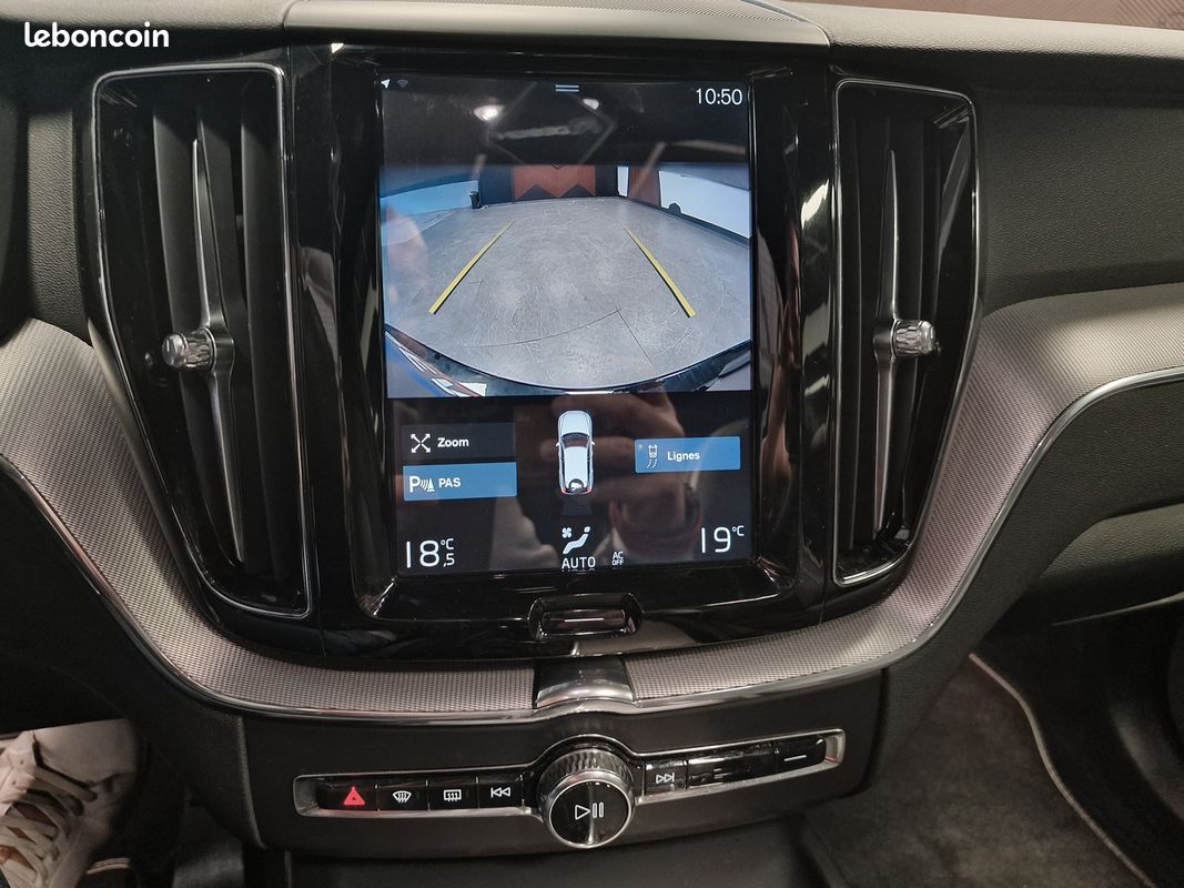 Volvo XC60 T4 190 CV BVA PACK R-DESIGN (image 13)