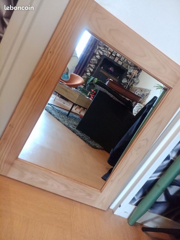 Ancien Miroir en bois . 75 x 60 cm (image 4)