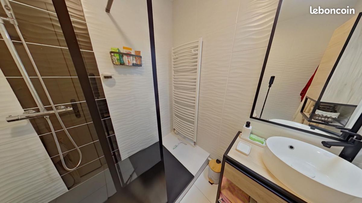 Pavillon 5 pièces 97 m² - Châtellerault 86100 (image principale 6)
