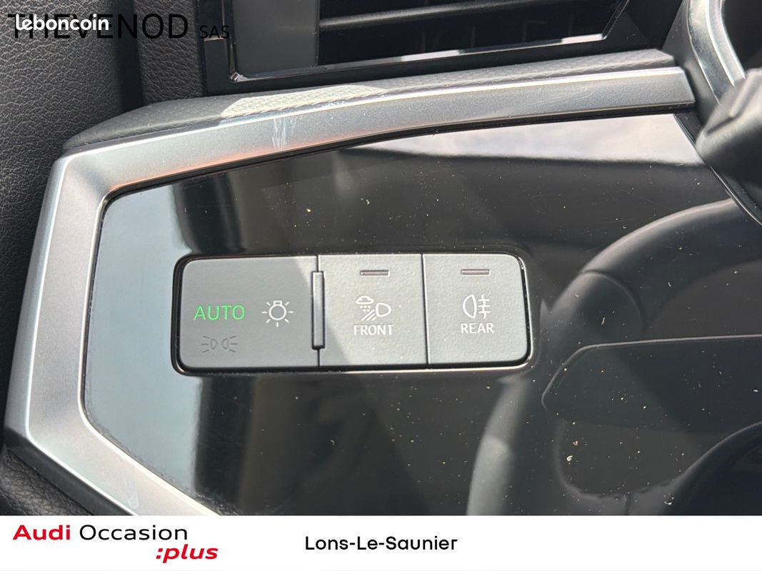 AUDI Q3 35 TFSI 150 ch S tronic 7 Limited (image 22)
