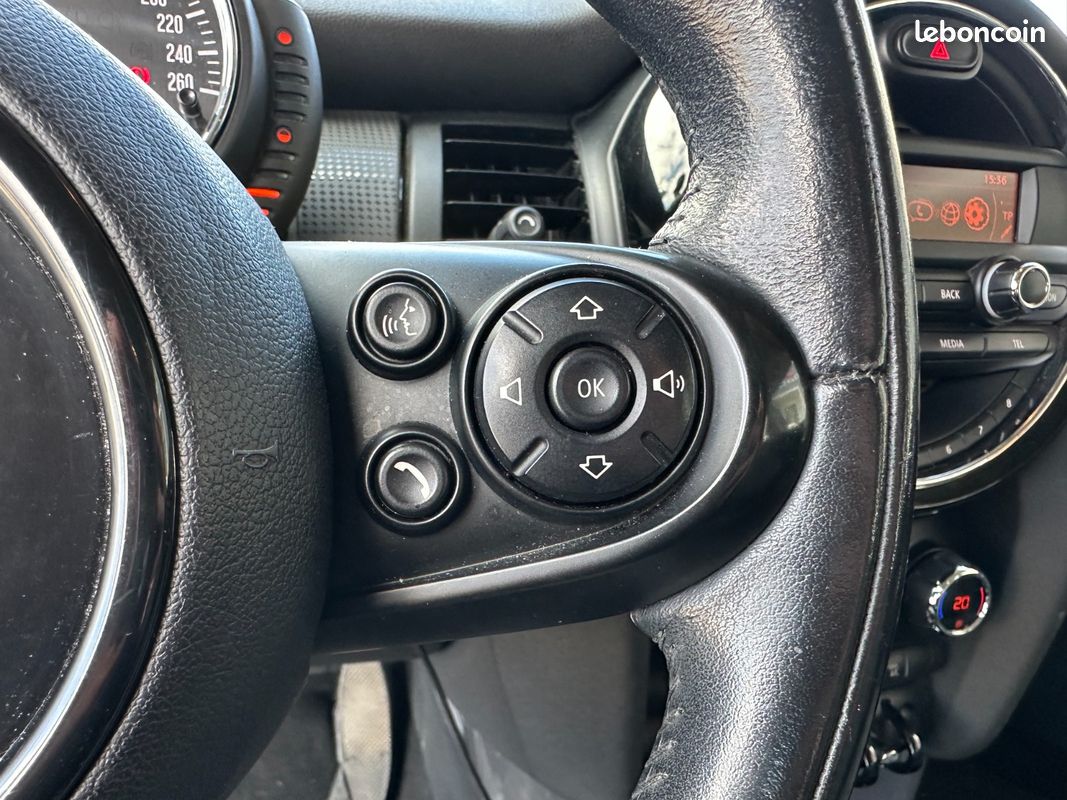 MINI HATCH 5 PORTES Cooper D 116 ch Pack Chili (image 23)