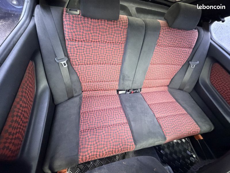 Bmw SERIE 3 (E36) 323 TI PACK M COMPACT (image 13)