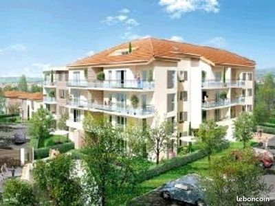 Appartement 5 pièces 82 m² · à Craponne · 82 m² · 1 172 €
