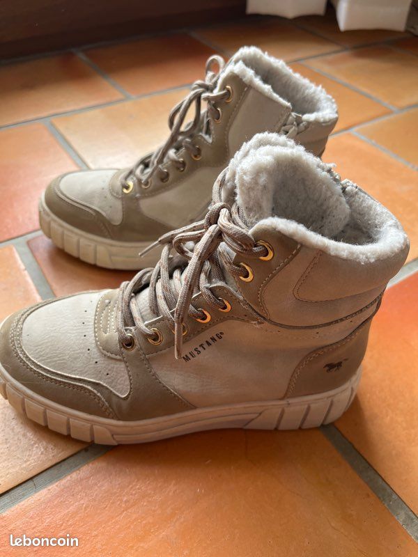 Chaussures Mustang taille 36 (image 1)