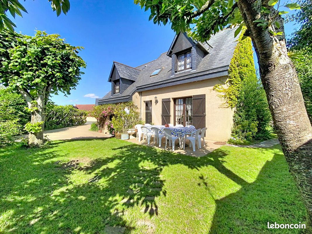 Maison 6 pièces 134 m² · à Spay · 134 m² · 266 000 €