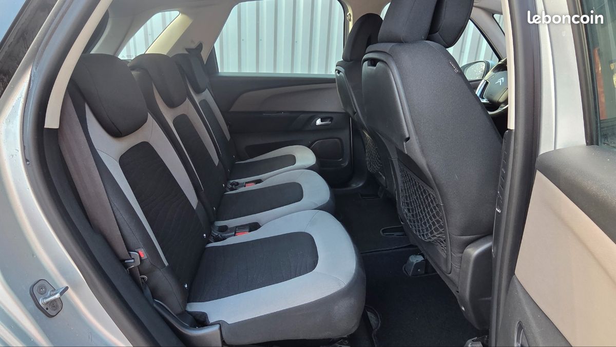 Citroen c4 picasso 1.6 e-hdi 115cv (image 5)